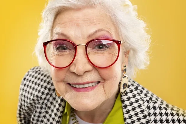 Fashion Forward: Buy Guide for Oversize Prescription Glasses