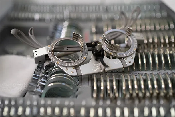 Picking the Right Frames? Here Are 9 Things You Should Actually Be Looking At