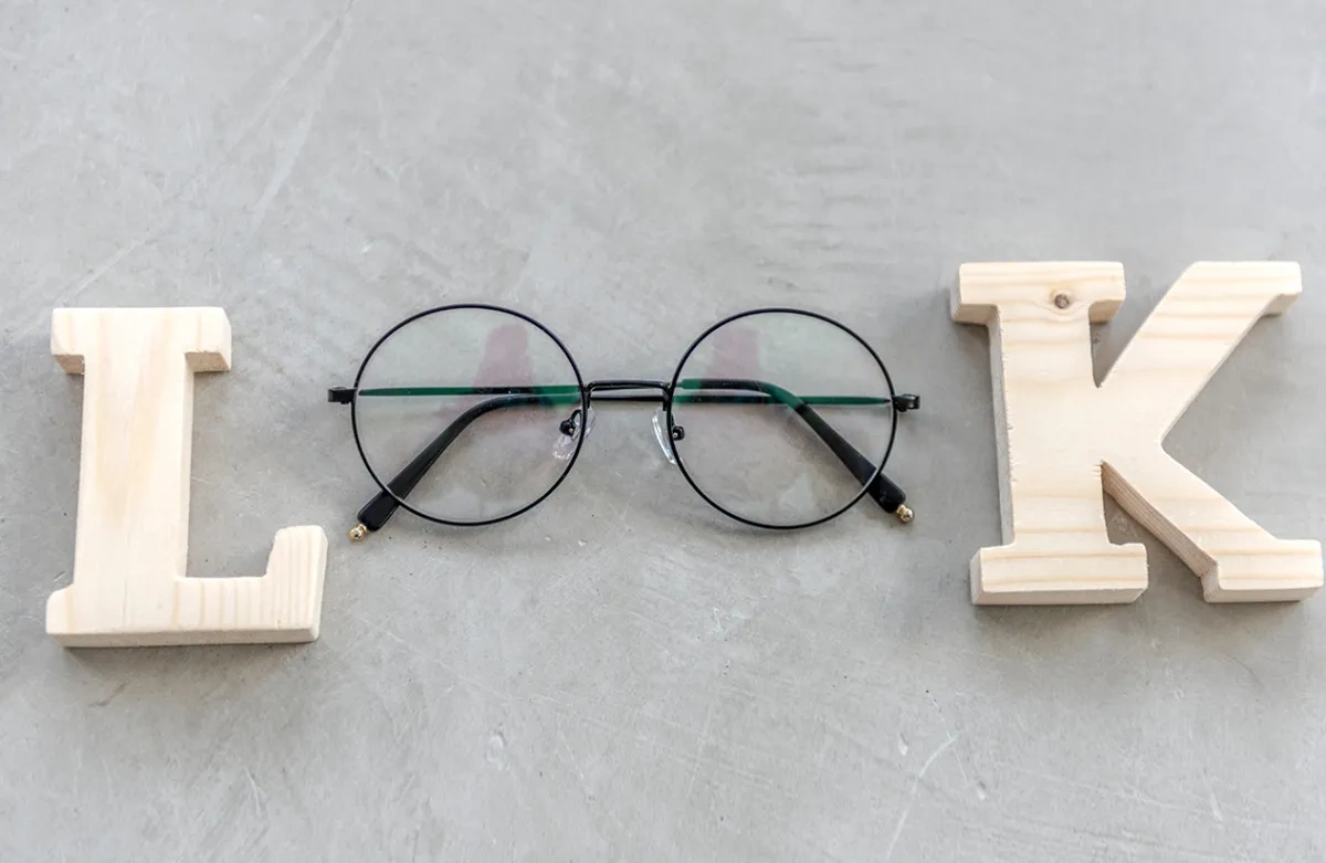 Eyewear Made Easy: How to Choose Glasses That Truly Fit You