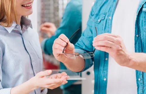 Do Glasses Make Your Eyes Worse Over Time? Separating Fact from Fiction