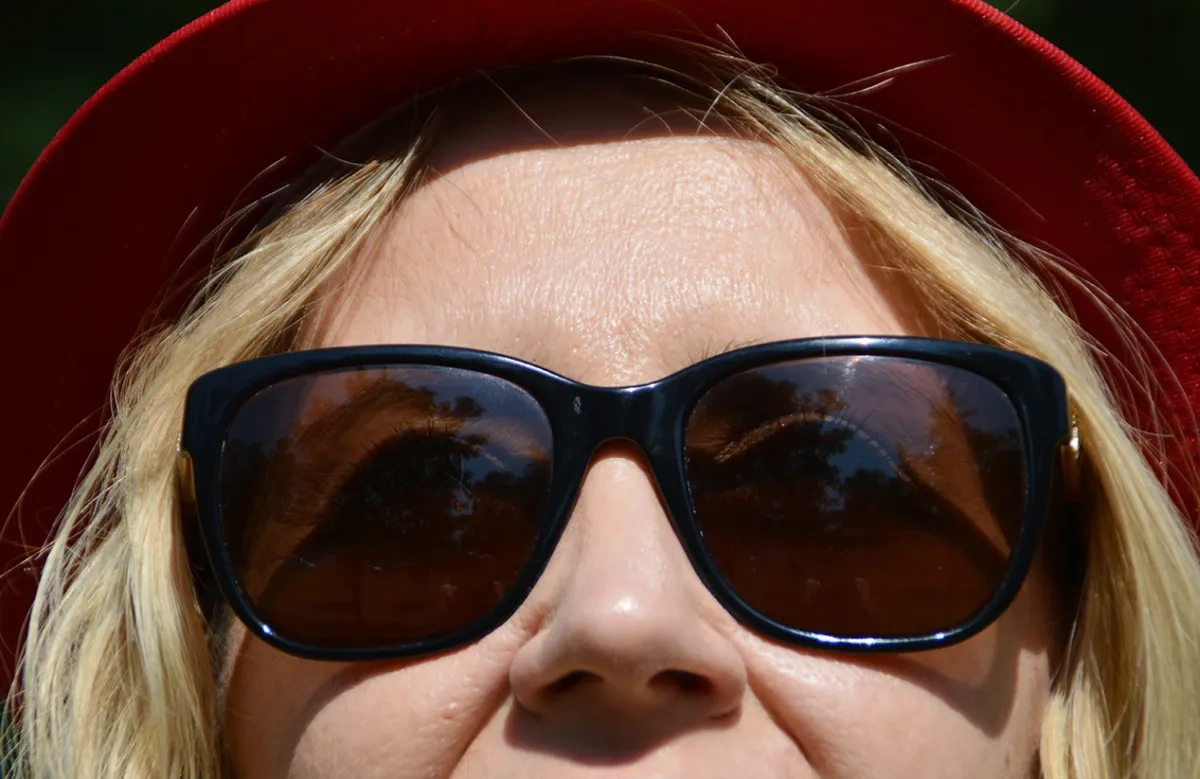 Can Your Eyes Get Sunburned? How to Protect Your Eyes from UV Damage