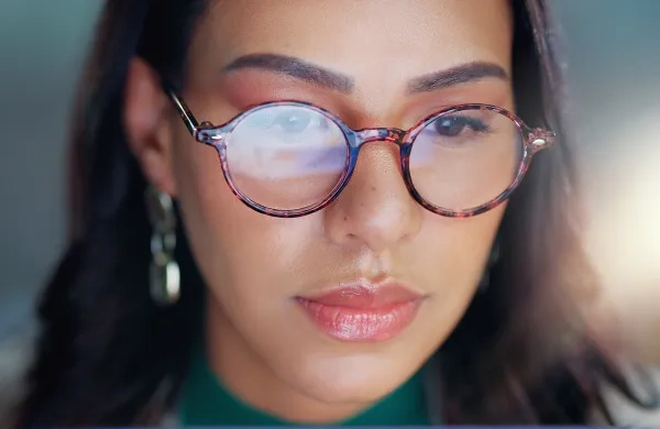 How to Improve Your Eyesight Naturally and Protect Your Vision