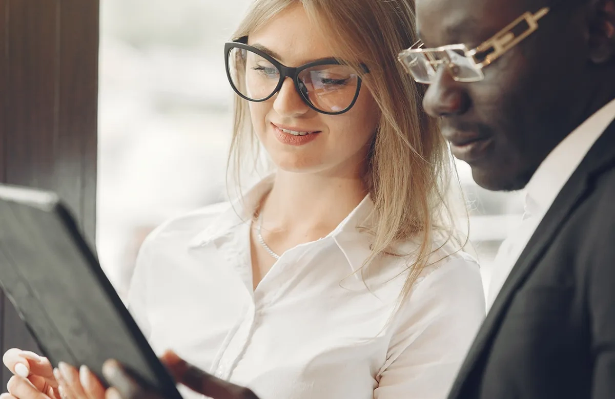 Adjusting Your Monitor Settings for Better Eye Health: A Complete Guide