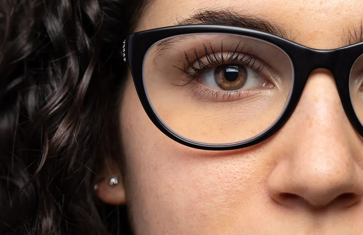 6 Best Eyeglass Frames for Older Women: 2026 Style Guide for a Youthful Look