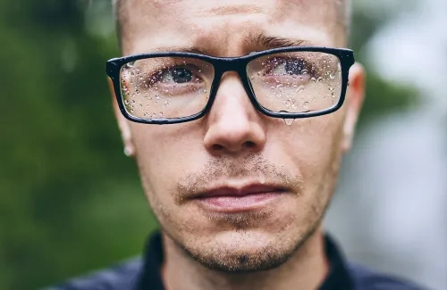 Hydrophobic Lens Coating: What You Need to Know